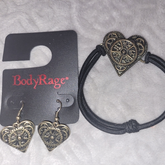 New! BODY RAGE Steampunk Heart Earrings & Bracelet Set - Picture 4 of 6